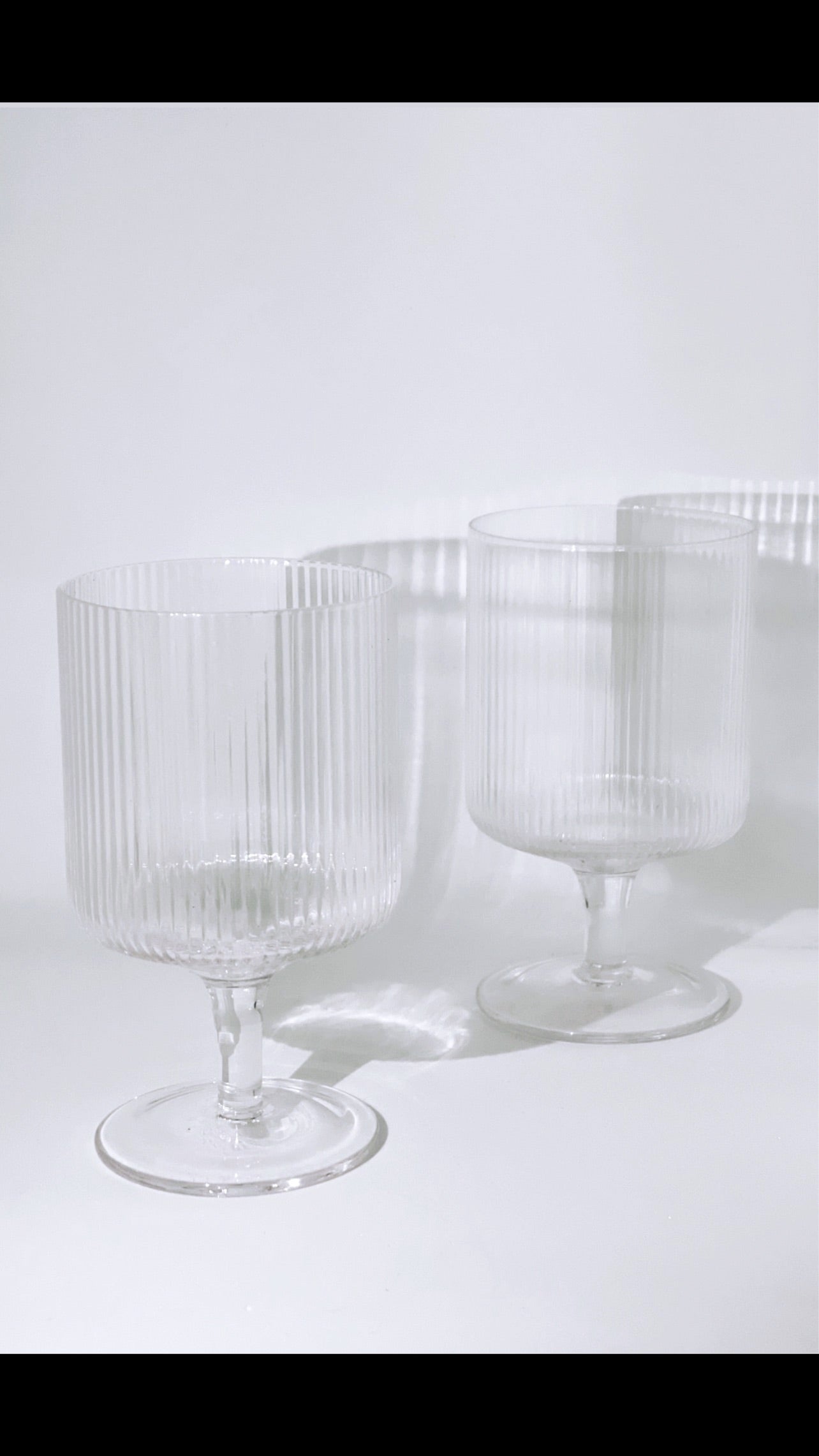 Ribbed Wine Glass